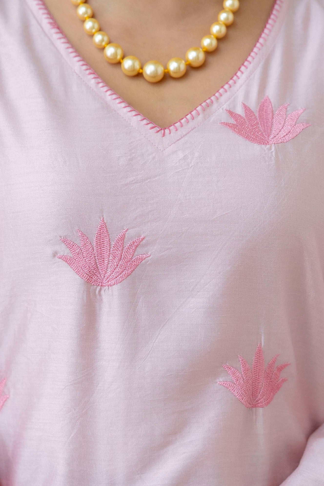 Pink Embroidered Chanderi Kurta Pant Set