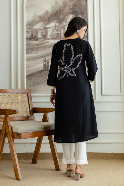Black Cotton Flower Embroidery Kurta