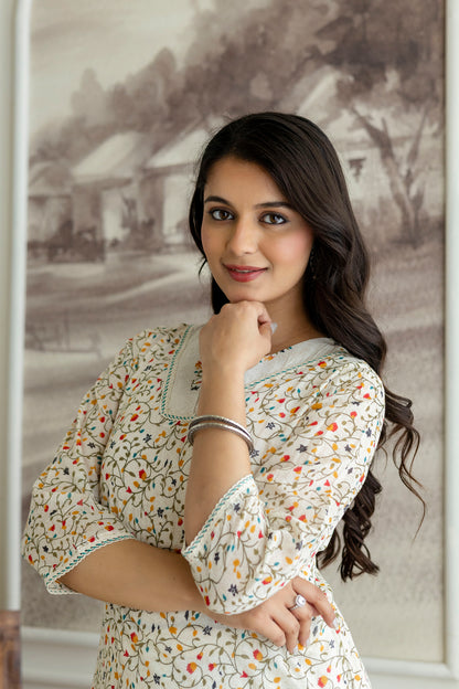 Ivory Cotton Jaal Print V-neck Kurta