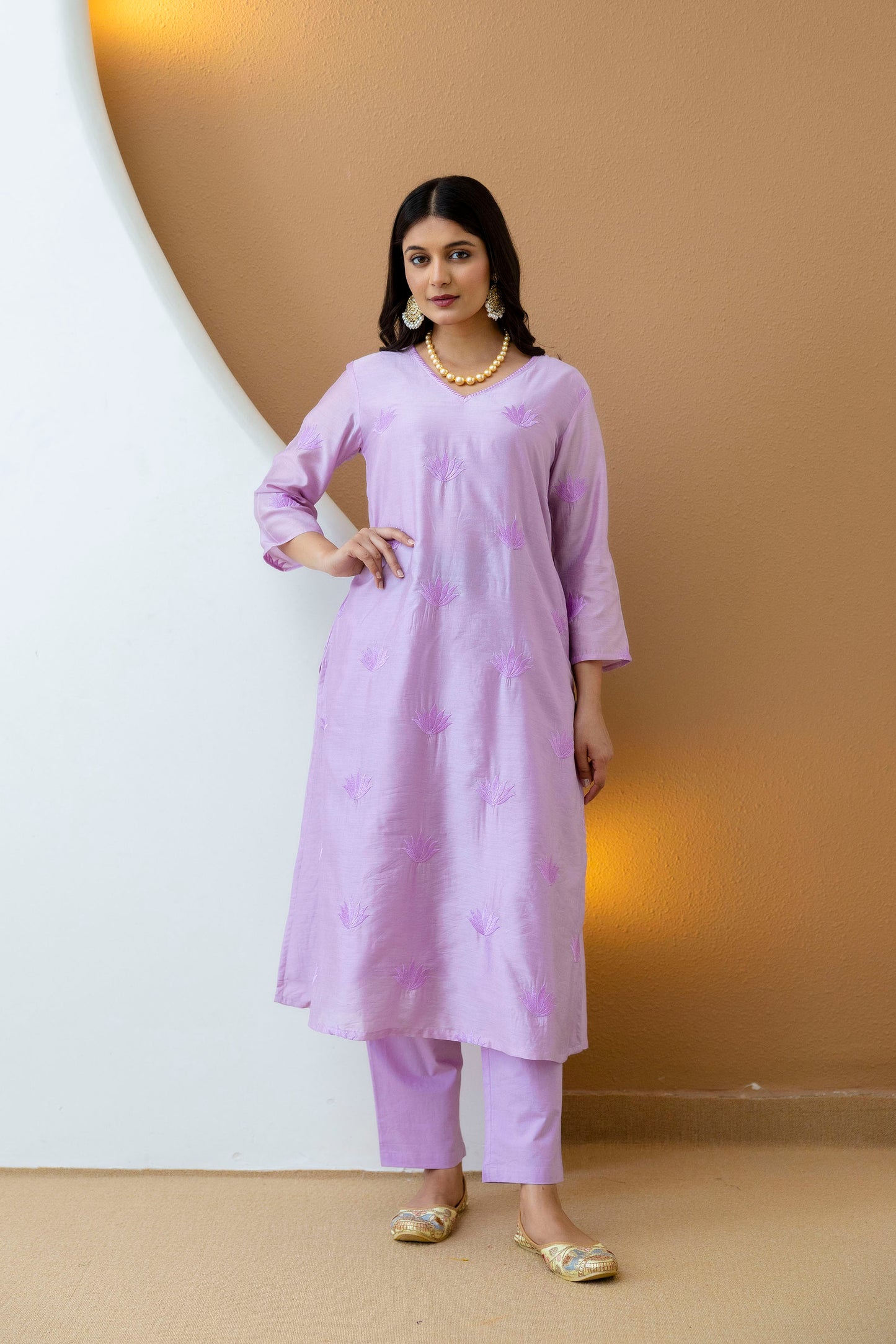 Lilac Embroidered Chanderi Kurta Pant Set