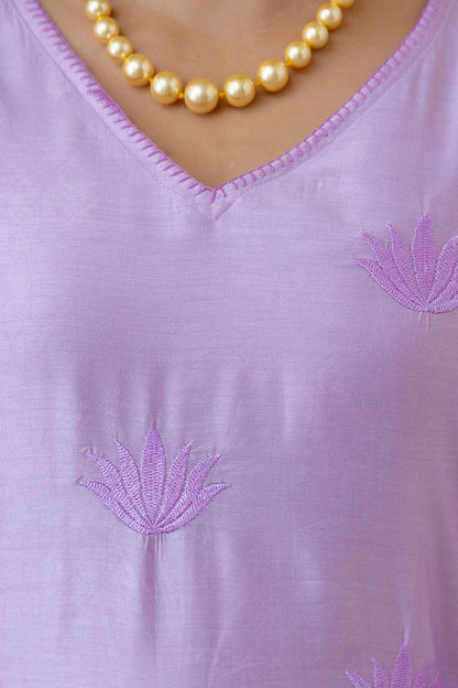Lilac Embroidered Chanderi Kurta Pant Set