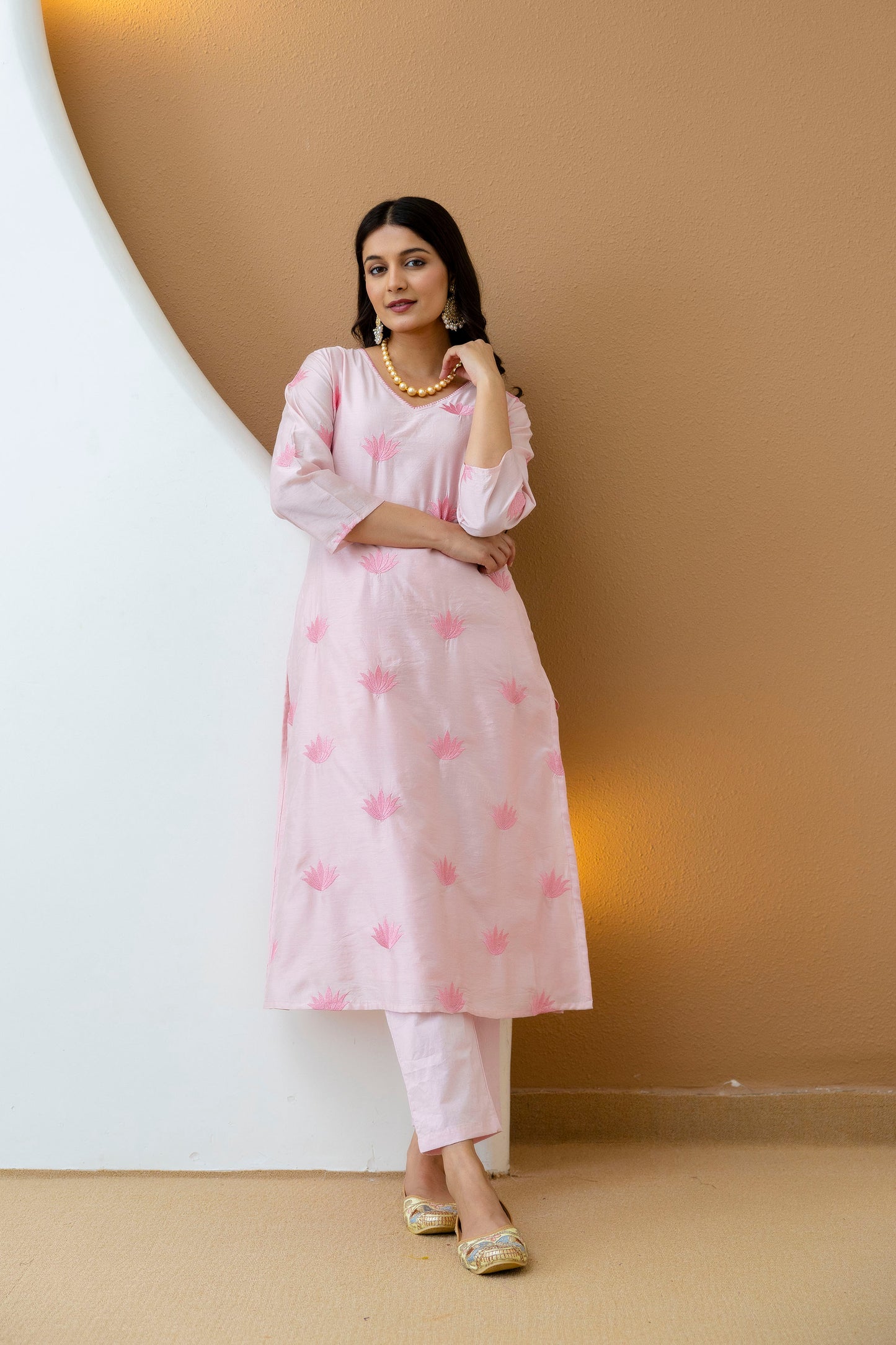 Pink Embroidered Chanderi Kurta Pant Set