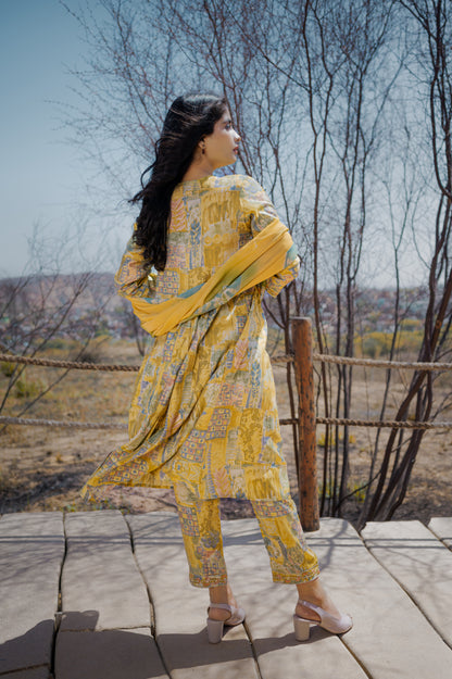 Earthy Green Abstract Print Kurta Pant With Dupatta