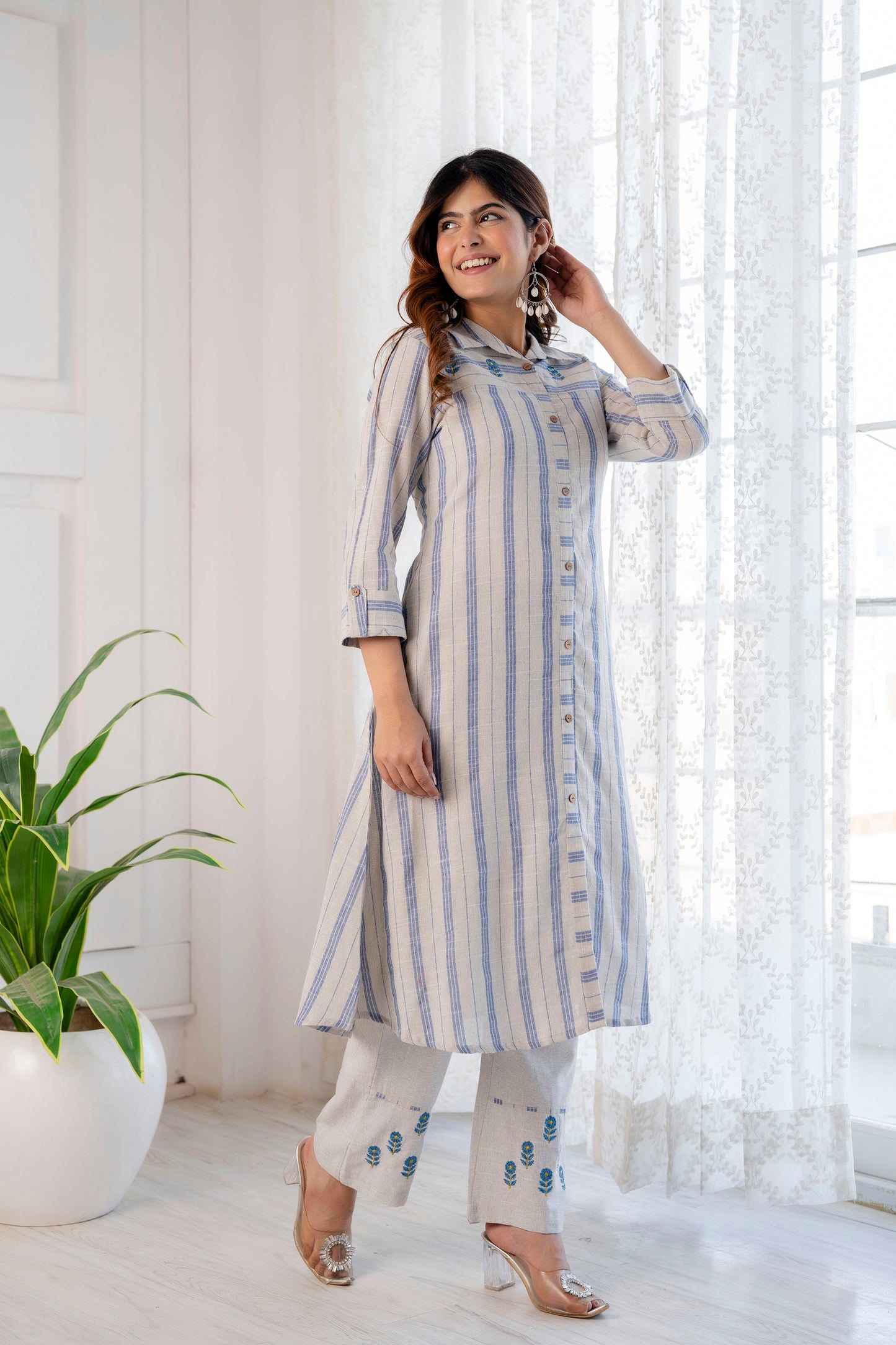 Grey Embroidered Handloom Kurta Set